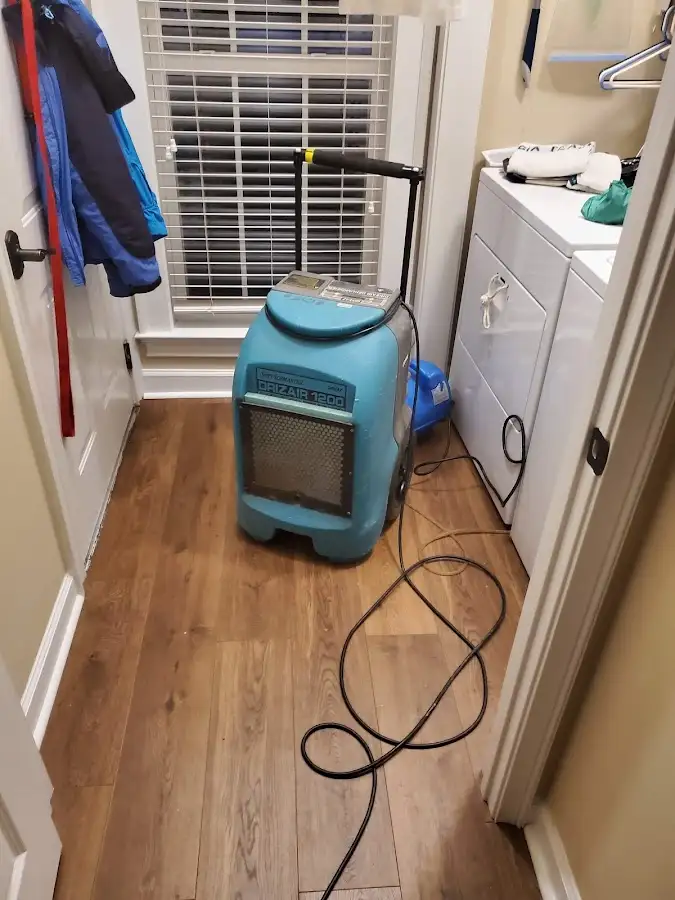 Commercial dehumidifier deployed for Flood Damage Cleanup in Mercer Island